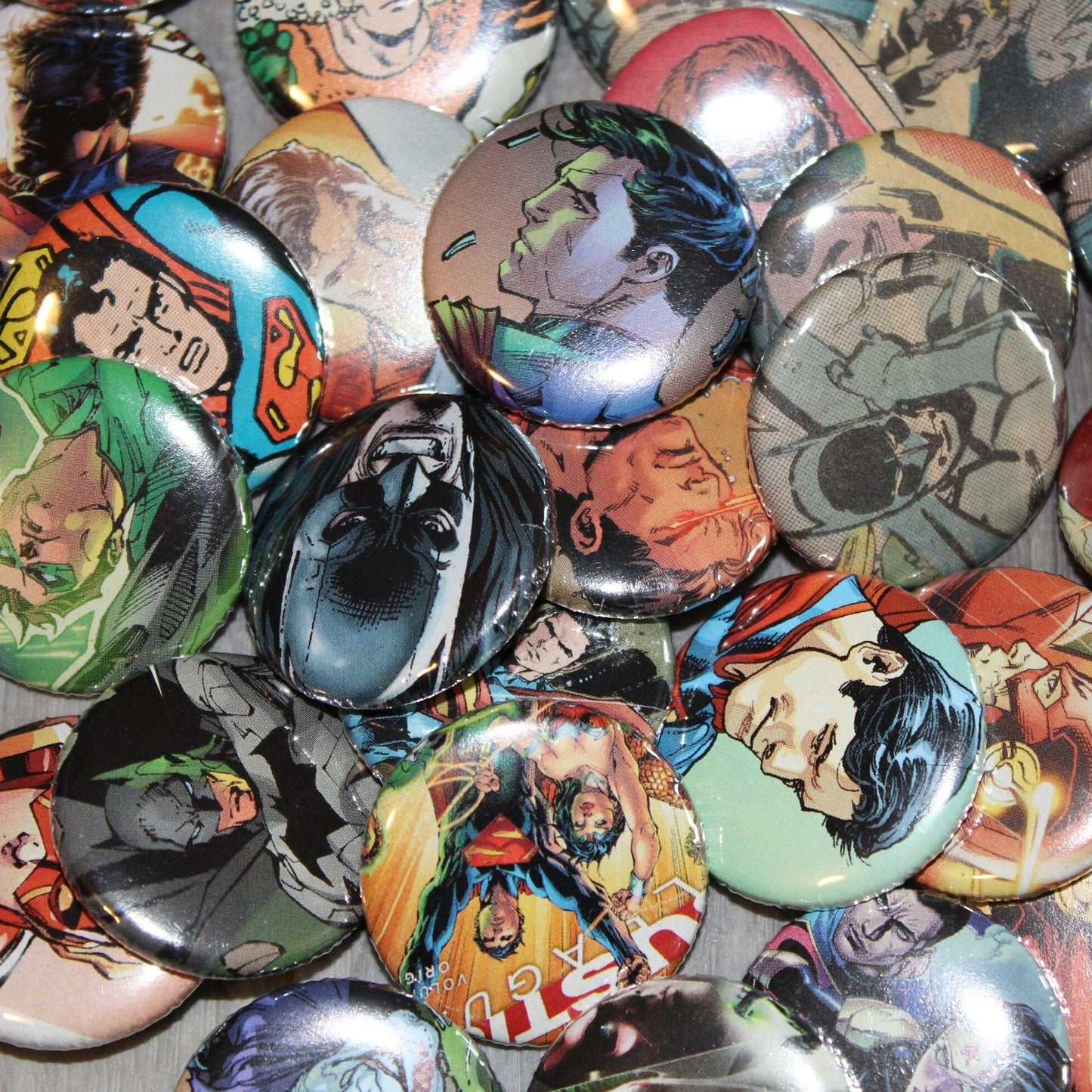 Random DC Comics Pins (15)