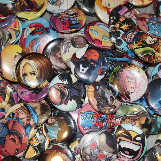 Random Marvel Comics Pins (15)